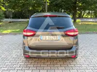 2016 Ford C-MAX