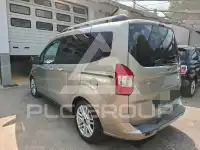 2016 Ford Tourneo