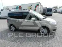 2016 Ford Tourneo