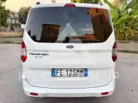 2016 Ford Tourneo