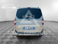 2016 Ford Tourneo