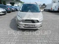 2016 Ford Tourneo
