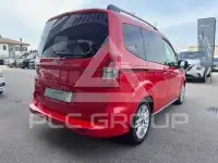 2016 Ford Tourneo