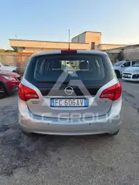 2016 Opel MERIVA