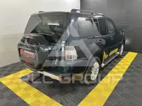 2017 Mitsubishi PAJARO