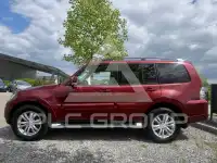 2017 Mitsubishi PAJARO