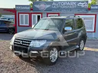 2017 Mitsubishi PAJARO