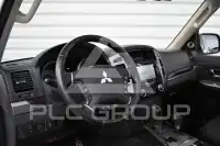 2017 Mitsubishi PAJARO