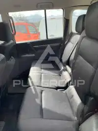 2017 Mitsubishi PAJARO