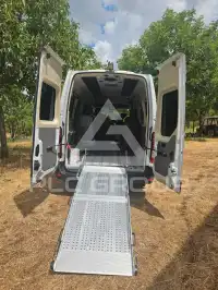 2017 Nissan NV 400