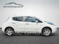 2017 Nissan LEAF