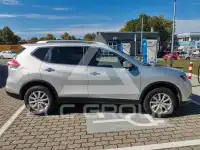 2017 Nissan X-TRAIL