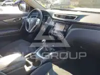 2017 Nissan X-TRAIL
