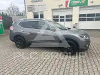 2017 Nissan X-TRAIL