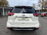 2017 Nissan X-TRAIL