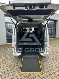 2017 Nissan NV 200