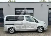 2017 Nissan NV 200