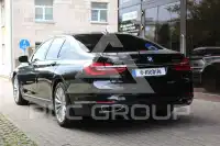 2017 BMW 740