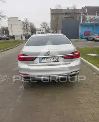 2017 BMW 740