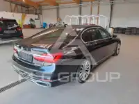 2017 BMW 740
