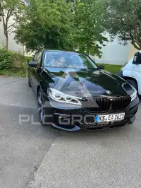 2017 BMW 740
