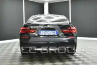 2017 BMW 740
