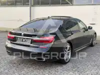 2017 BMW 750