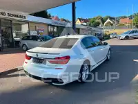 2017 BMW 750