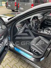 2017 BMW 750