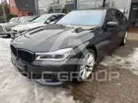 2017 BMW 750