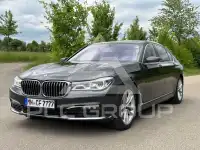 2017 BMW 750