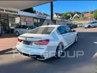 2017 BMW 750