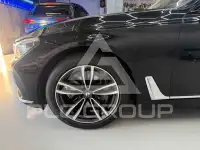 2017 BMW 750