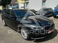 2017 BMW 750