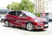 2017 BMW 225