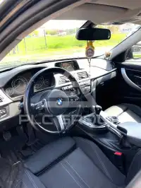 2017 BMW 320