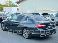 2017 BMW 730