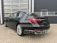 2017 BMW 730