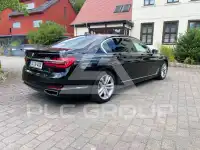 2017 BMW 730