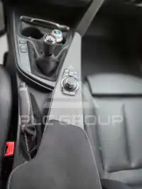 2017 BMW 318