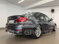 2017 BMW 318