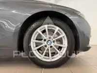 2017 BMW 318