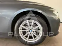 2017 BMW 318