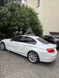 2017 BMW 318