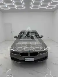 2017 BMW 318