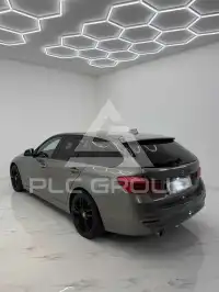 2017 BMW 318
