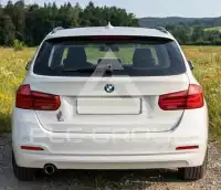 2017 BMW 318