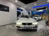 2017 BMW 318