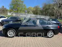 2017 BMW 318