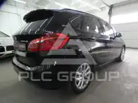 2017 BMW 225
